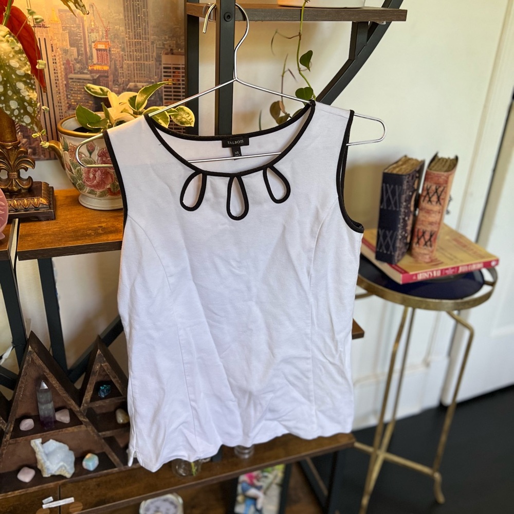 Black and White Sleeveless Top